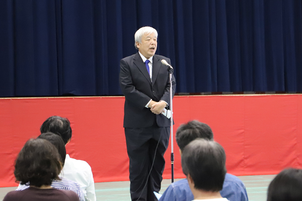 写真：南同窓会会長