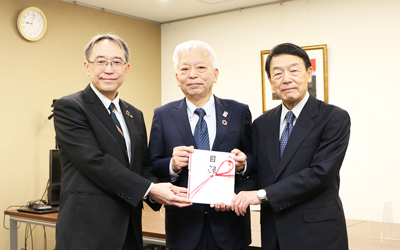 辰巳砂副理事長、福島社長、西澤理事長