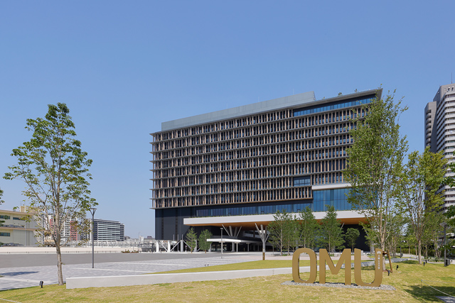 写真：学舎正面