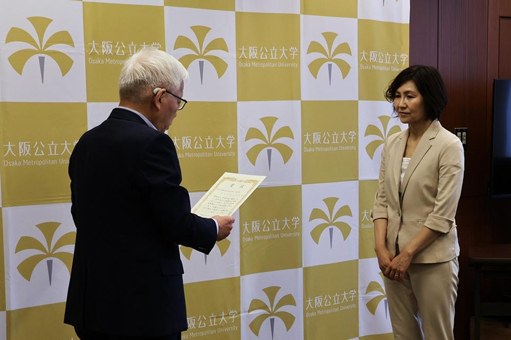 都市経営研究科 服部 俊子研究科長